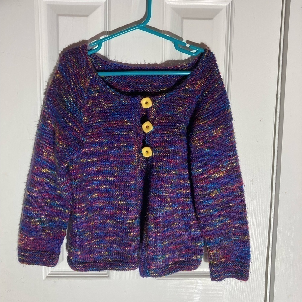 Girls hand knit sweater cardigan size 8/9 approximately . Pairs cute with jeans
